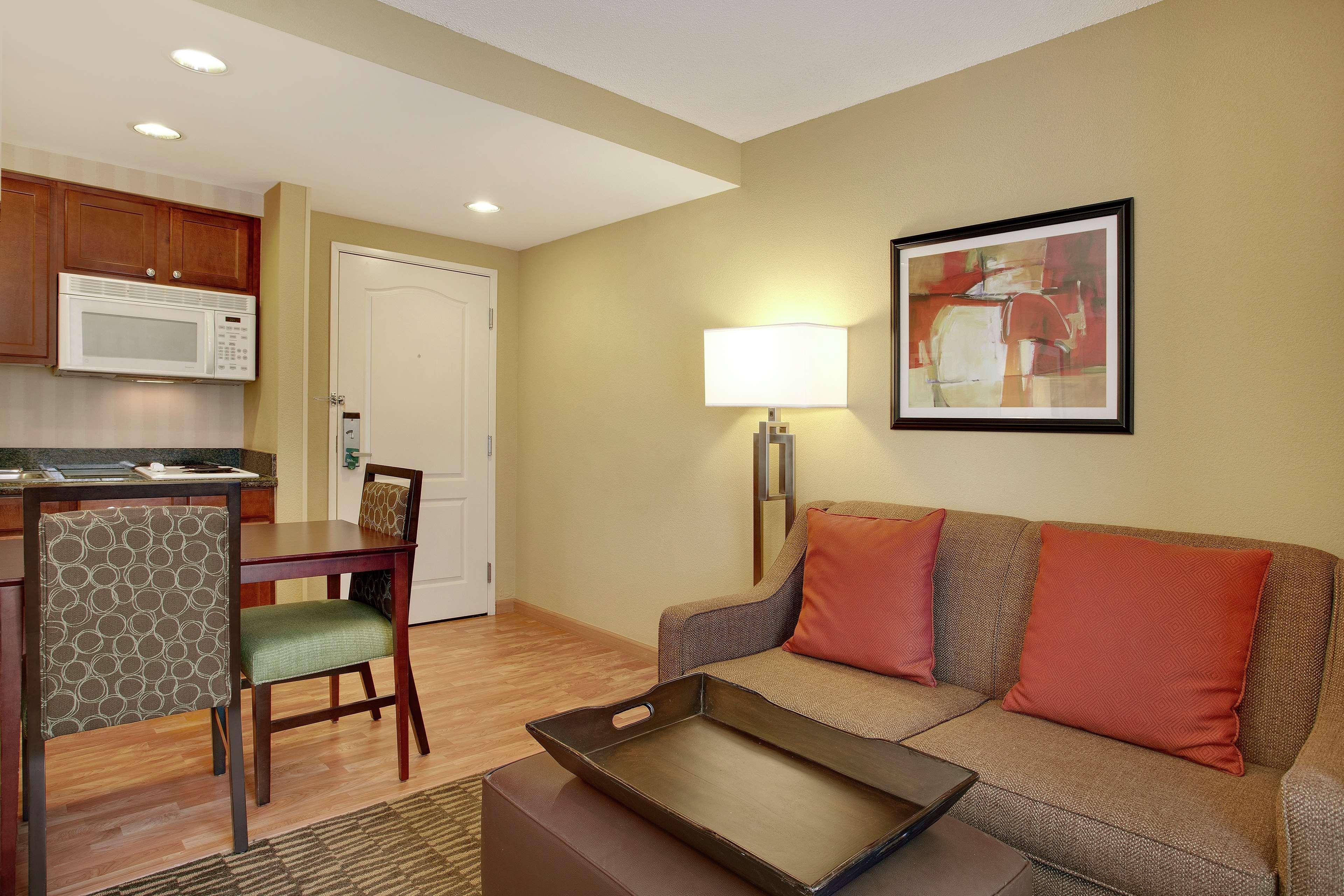 Homewood Suites By Hilton Tampa-Brandon Heartland Exterior foto