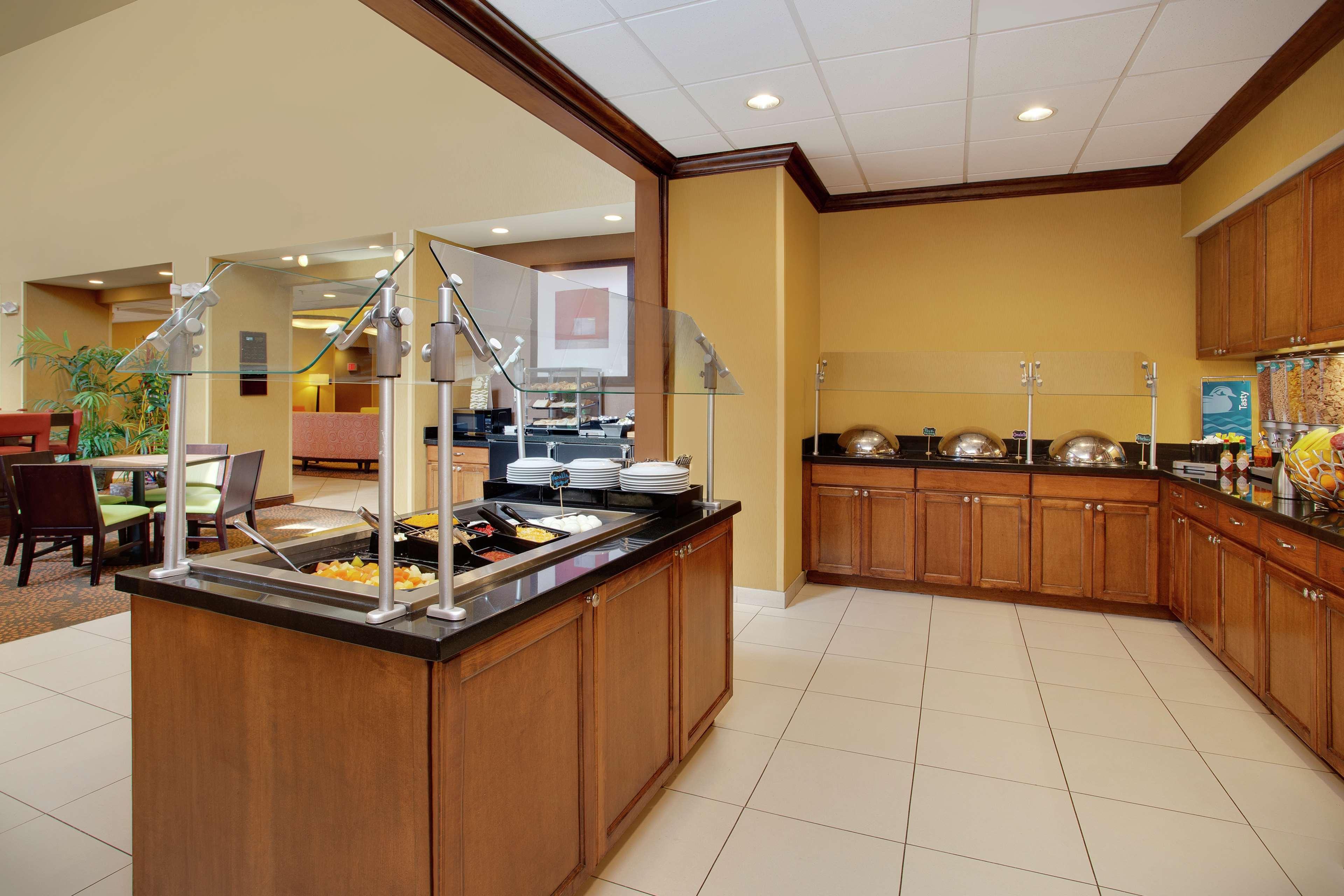 Homewood Suites By Hilton Tampa-Brandon Heartland Exterior foto