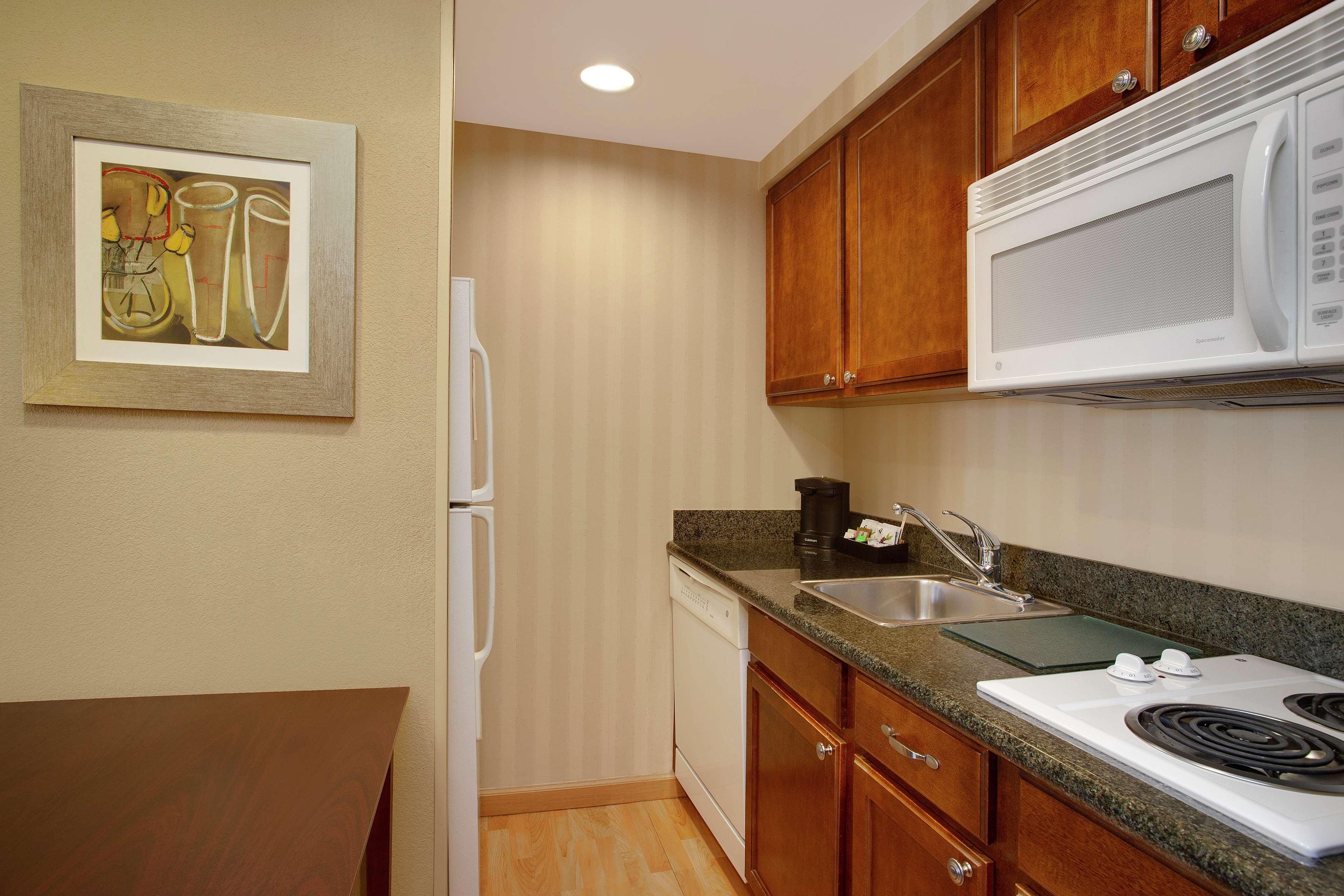 Homewood Suites By Hilton Tampa-Brandon Heartland Exterior foto
