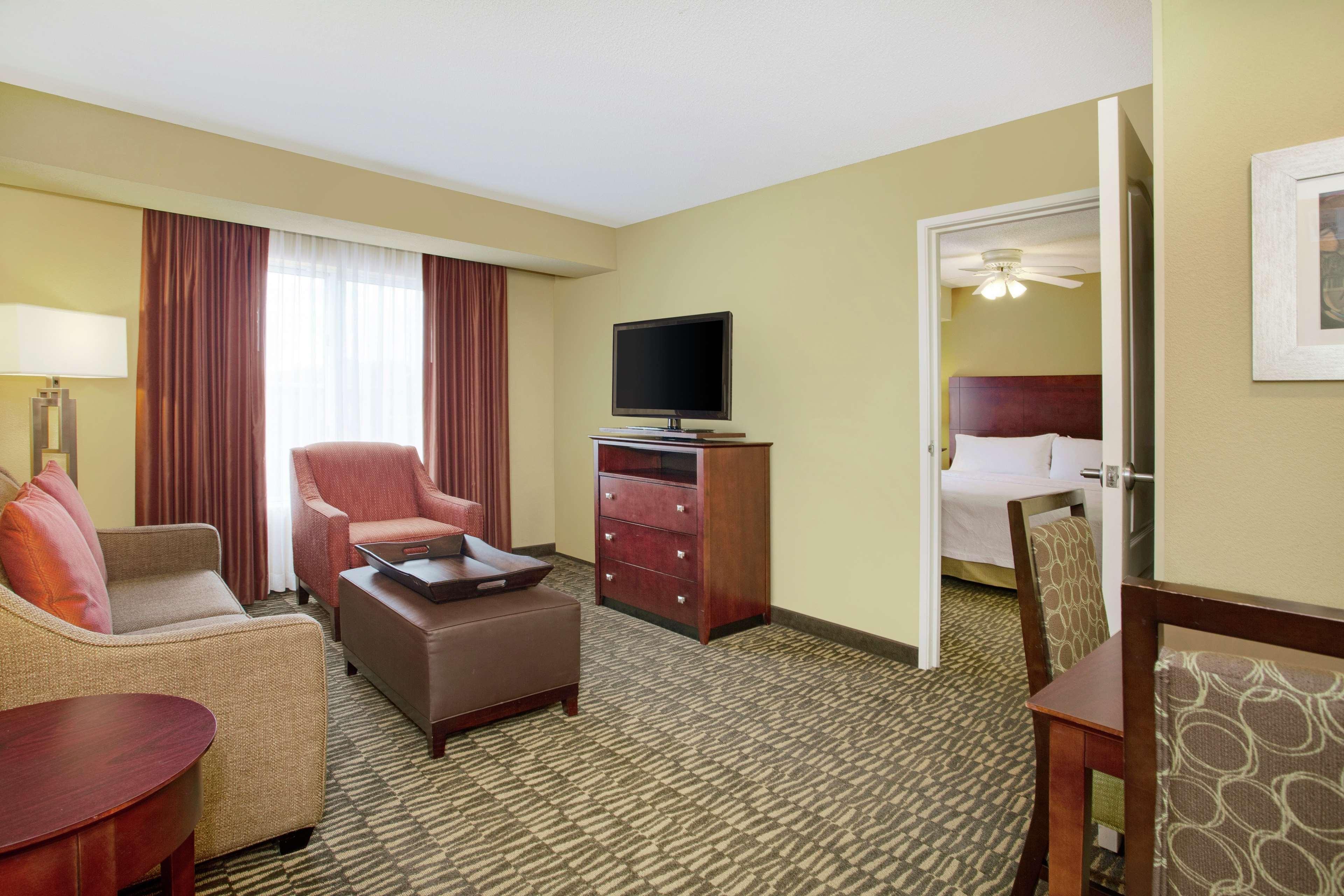 Homewood Suites By Hilton Tampa-Brandon Heartland Exterior foto