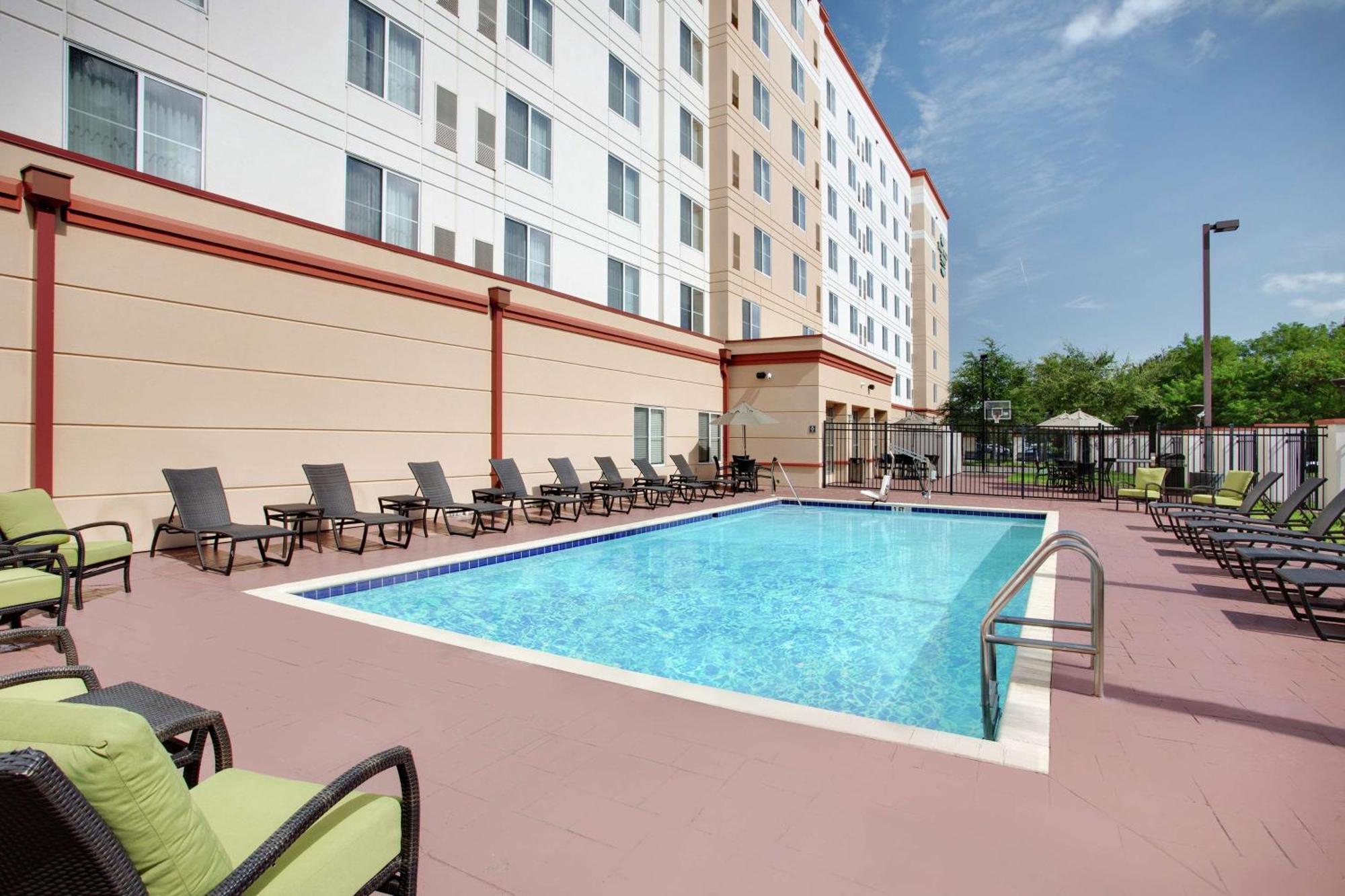 Homewood Suites By Hilton Tampa-Brandon Heartland Exterior foto